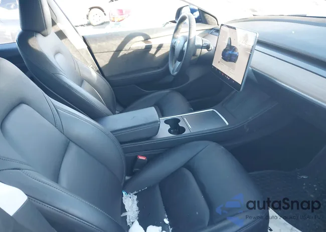 5YJ3E1EA2PF679660: 44175198