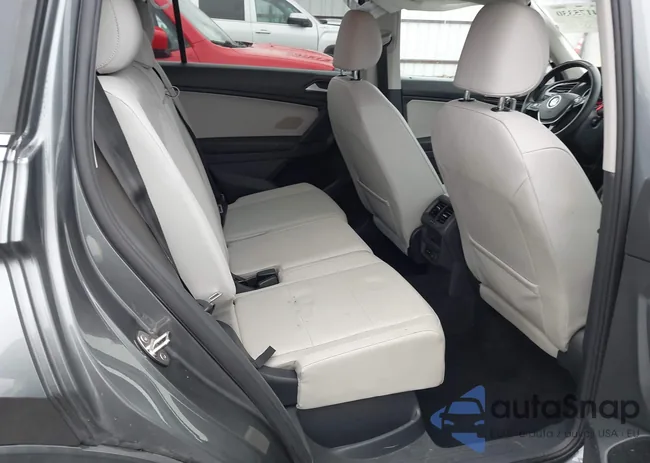 3VV2B7AX6KM097388: 44175330