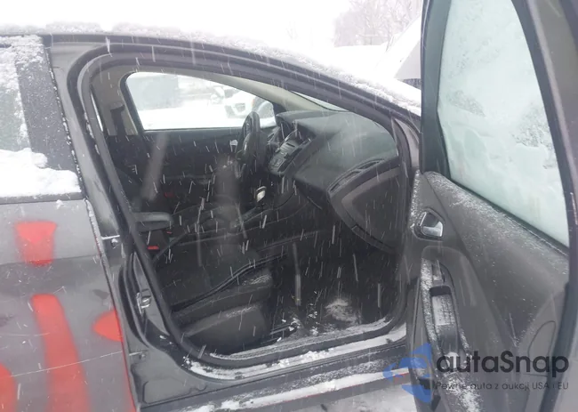 1FADP3F23FL317596: 44175438