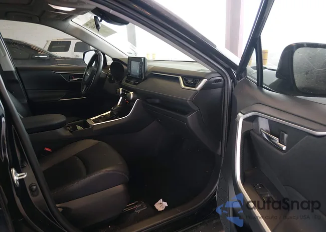 JTMB6RFV8ND057416: 44176447