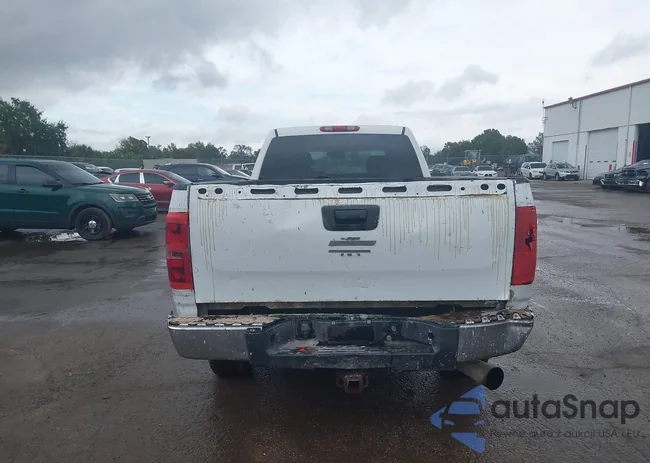 1GCHC23667F511631: 44176460