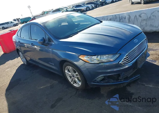 3FA6P0UU2JR167731: 44176532