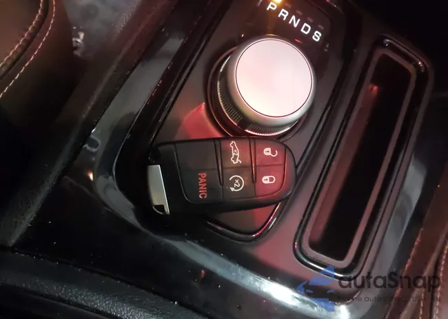 2C3CCAGG9HH591650: 44176533