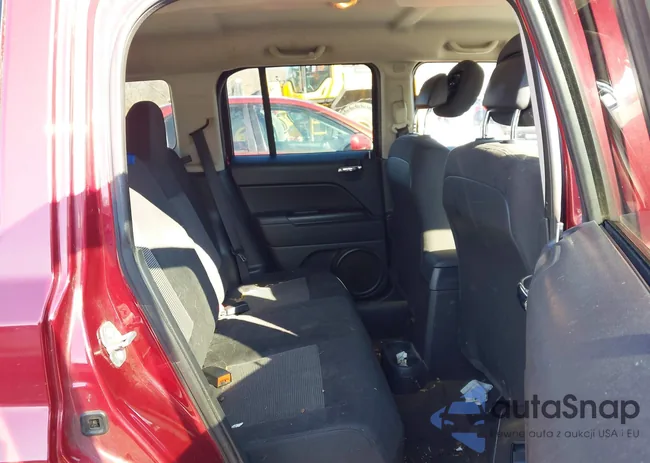 1C4NJRBB0ED778952: 44176545