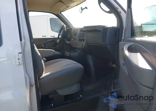 1GCWGGCA8E1207062: 44176552