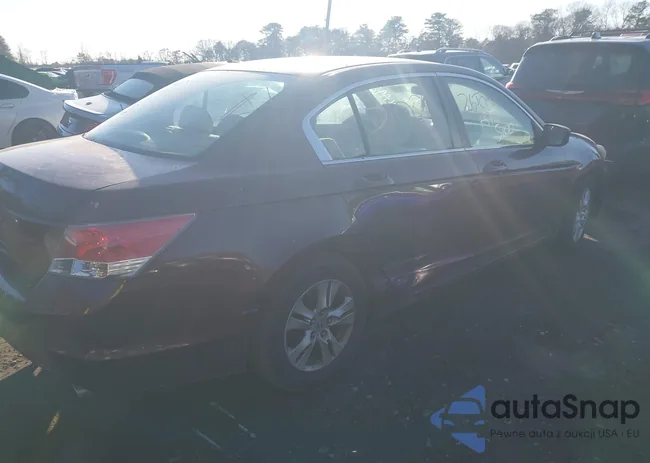 1HGCP26418A146610: 44176673