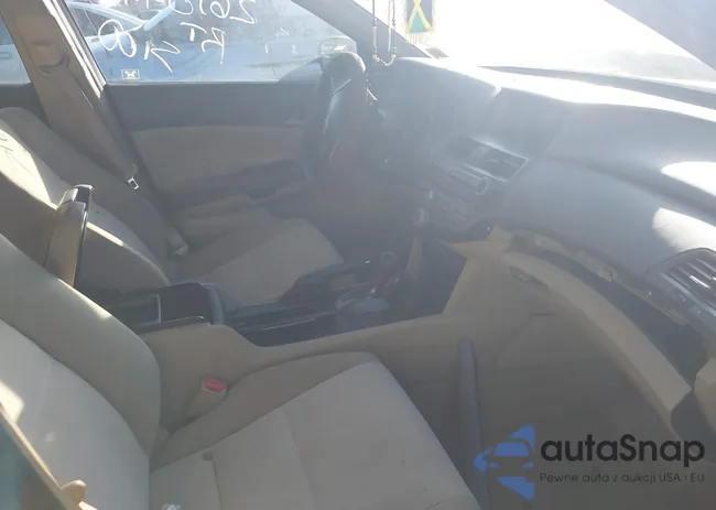 1HGCP26418A146610: 44176673