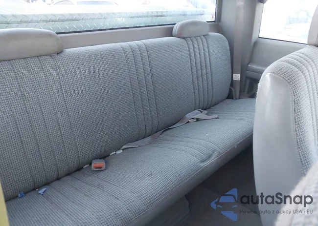 1GCEC19W2VE143729: 44176866