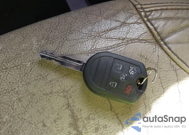 1FAHP2E85DG136409: 44176869