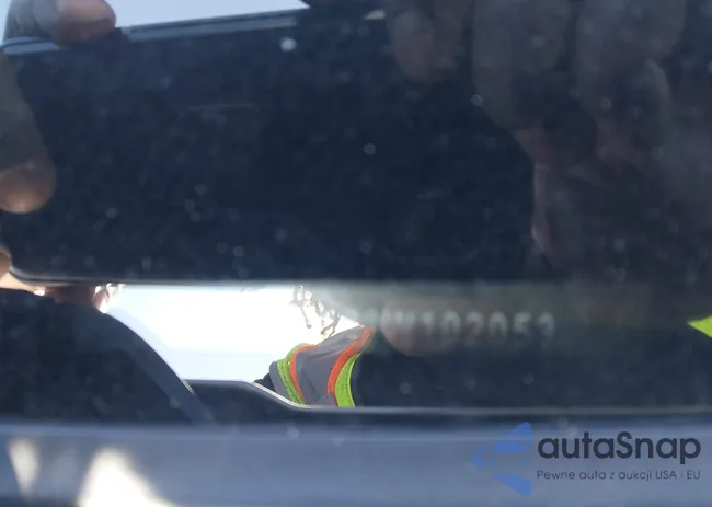 1D8GU58K38W102053: 44176930