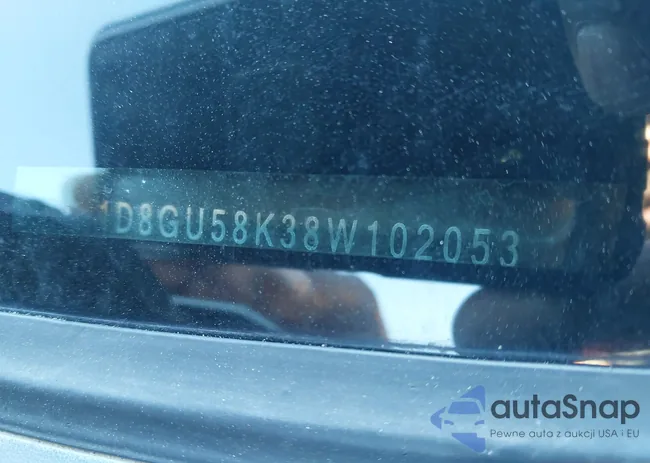 1D8GU58K38W102053: 44176930