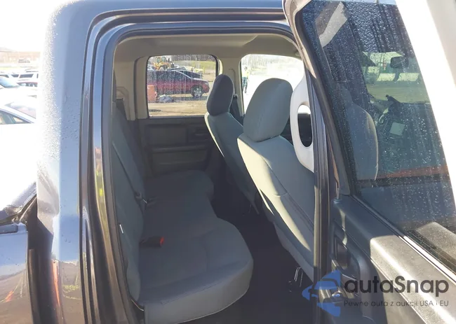 1C6RR7FT0JS187017: 44176942