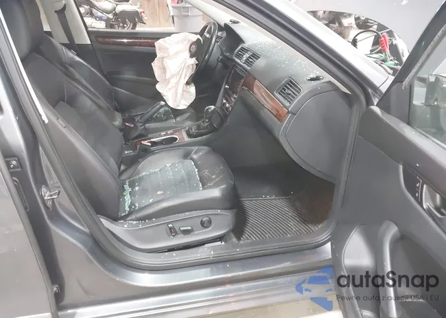 1VWCP7A33DC033117: 44176979