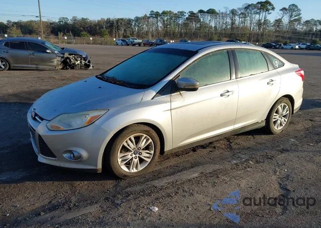 1FAHP3H29CL348829: 44176052