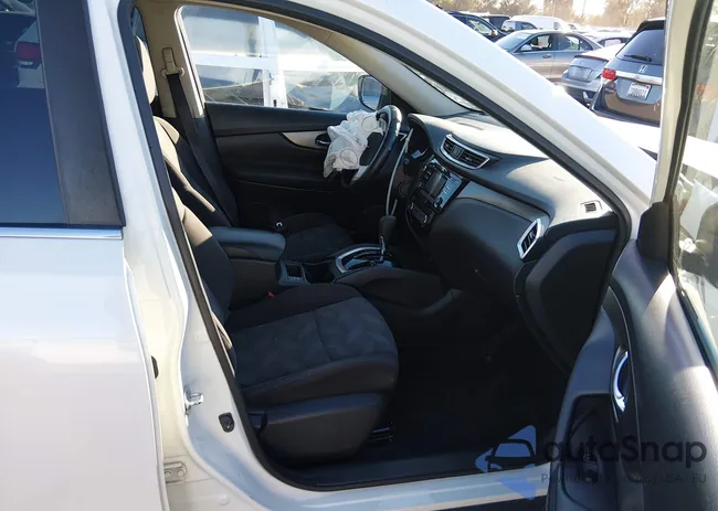 KNMAT2MT3GP720681: 44176055