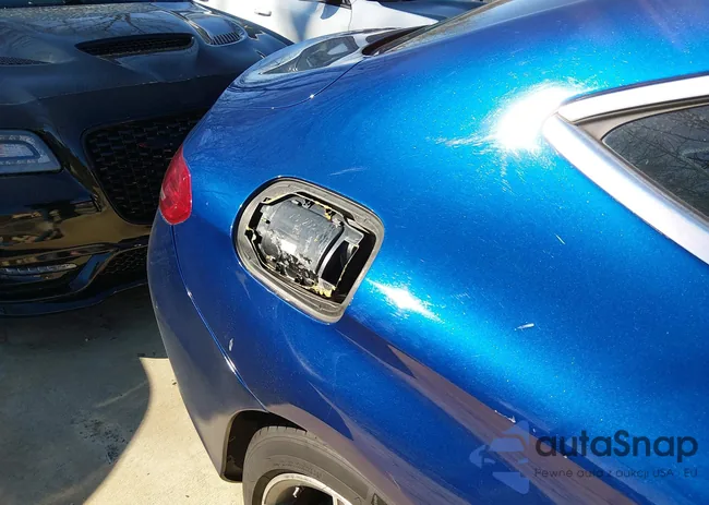 WDDWJ4KB9HF362694: 44176143