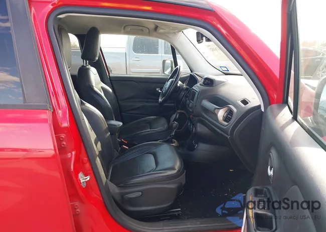 ZACCJADT2GPC84448: 44176182