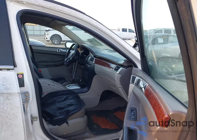 2C8GM68445R663502: 44176286