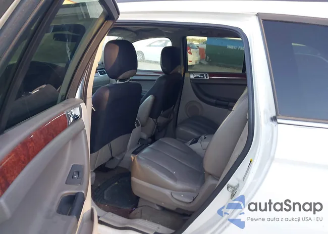 2C8GM68445R663502: 44176286