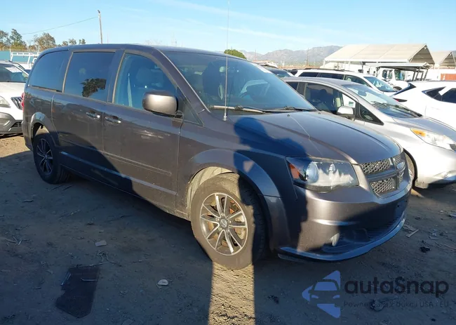 2C4RDGCG9HR695674: 44176298