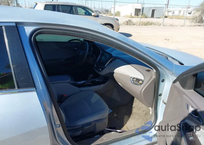 1G1ZE5ST1HF128438: 44176319