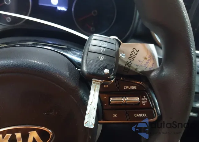 KNDPMCAC5L7674380: 44177428