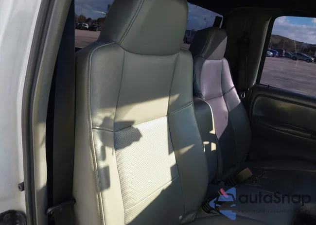 1FTYR10D96PA26761: 44177436