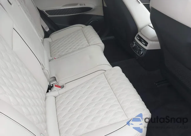 KMUMCDTCXNU042078: 44177437