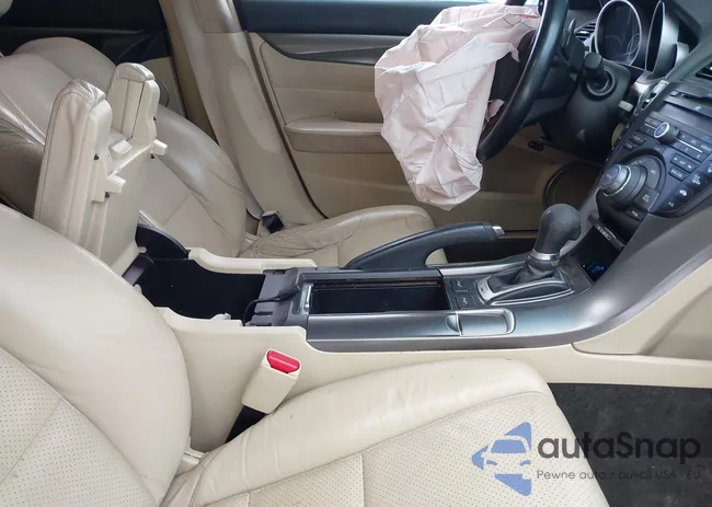 19UUA8F57CA017166: 44177539