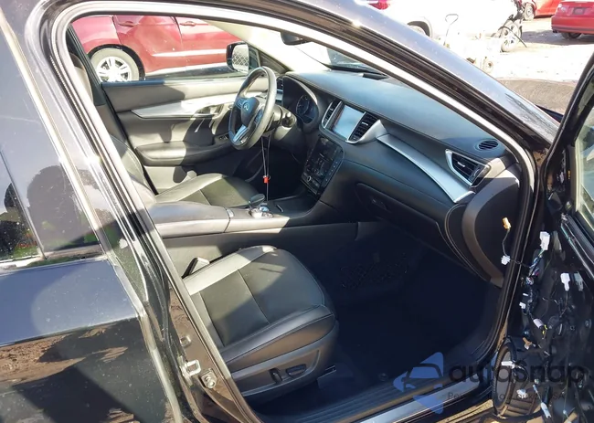 3PCAJ5M18KF124670: 44177549