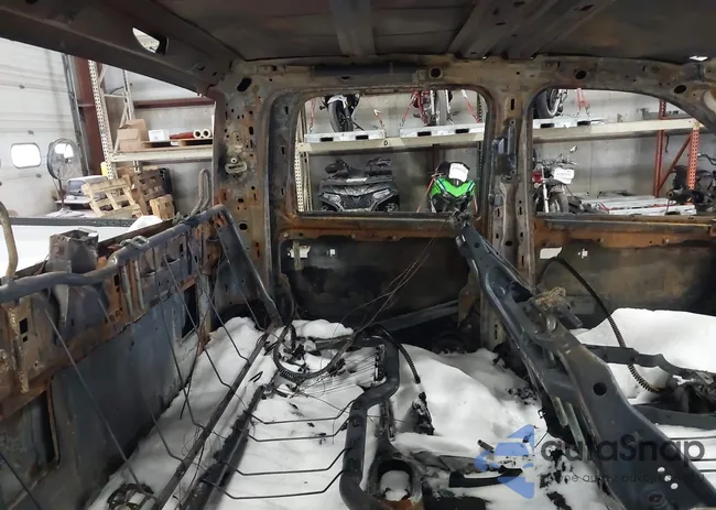 3C63RRGL0NG286885: 44177553