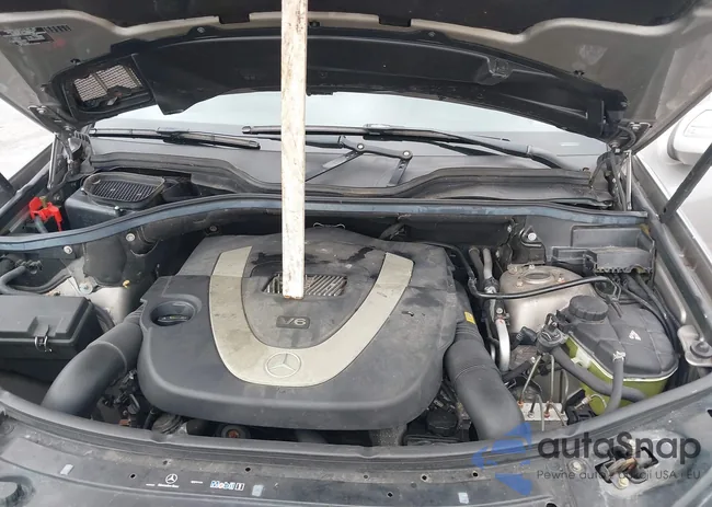 4JGBB86E69A499054: 44177556