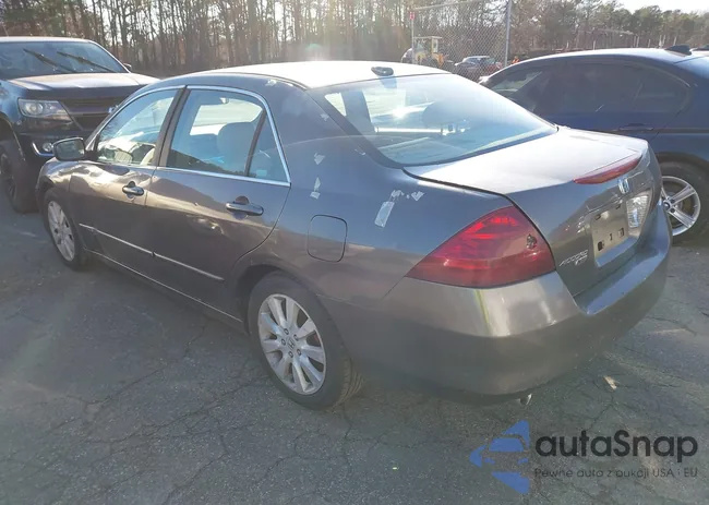 1HGCM66587A103972: 44177584