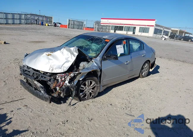 1N4AL2AP2CN499139: 44177585