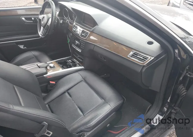 WDDHF8JB7FB083784: 44177661