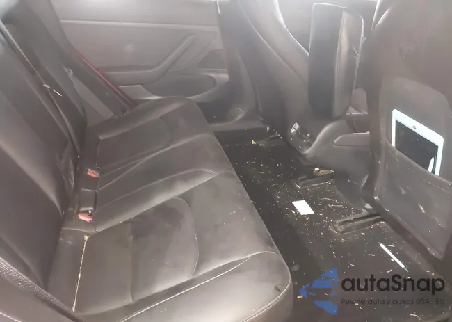 5YJ3E1EA0LF705618: 44177675