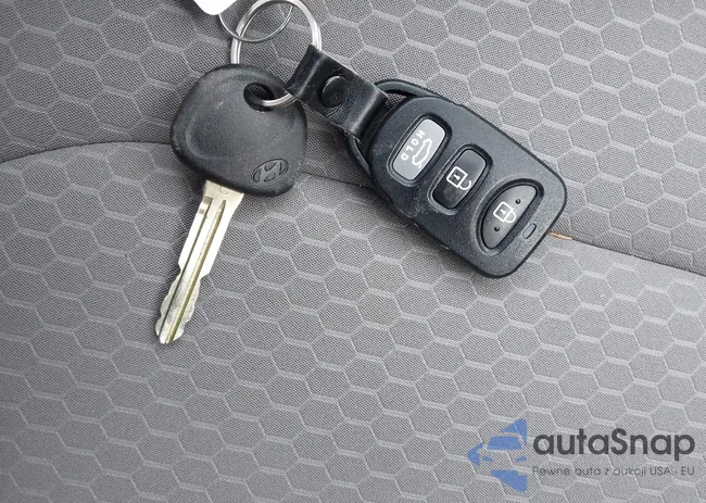 5NPD84LF4LH550374: 44177700