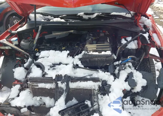 3VV2B7AX4JM058619: 44177710