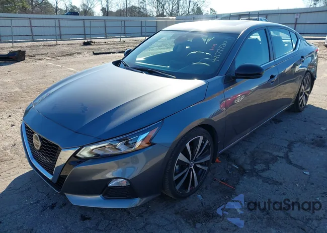 1N4BL4CV7MN301457: 44177720