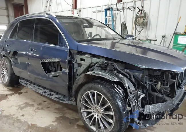 4JGFB5KB7RB102585: 44177732