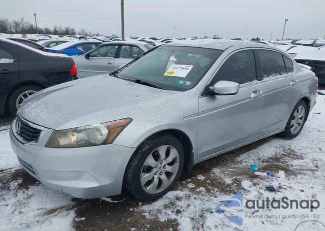 1HGCP26348A025626: 44177850