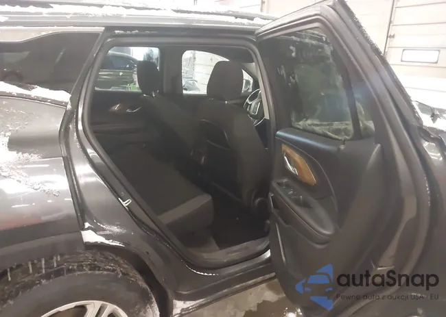 3GKALTEV2KL102377: 44177860