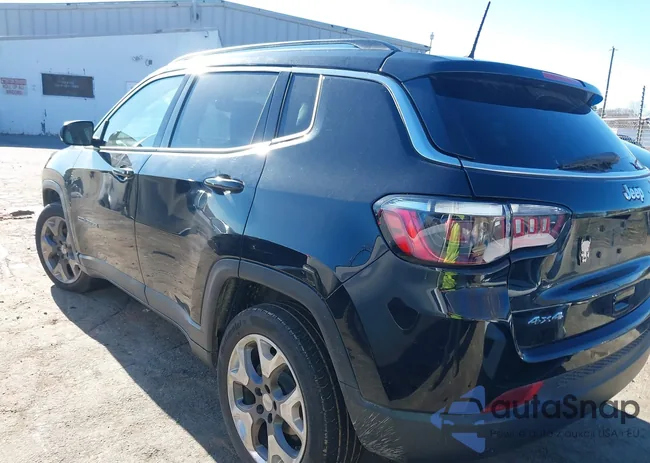 3C4NJDCB0MT541176: 44177966