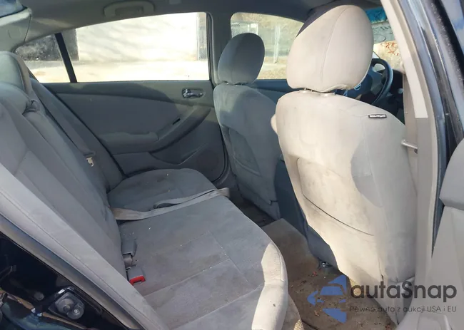 1N4AL2AP1AN527932: 44177085