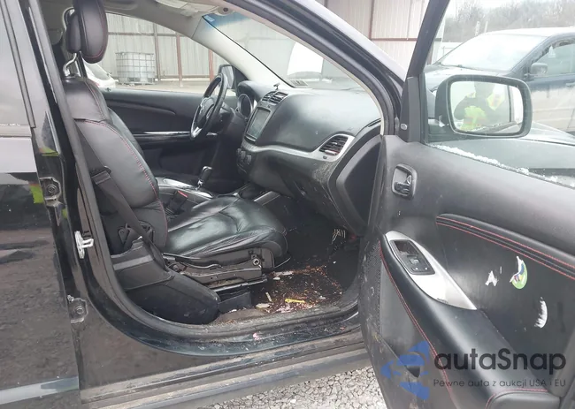 3C4PDDEG0ET309297: 44177152