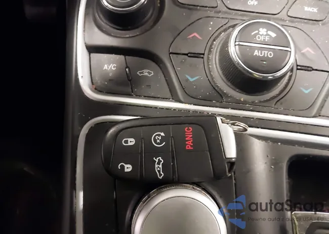 1C3CCCAB6FN568324: 44177199