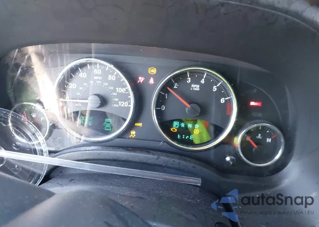 1C4NJRCB1CD594275: 44177231