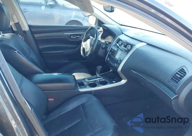 1N4AL3AP3DN589911: 44177317