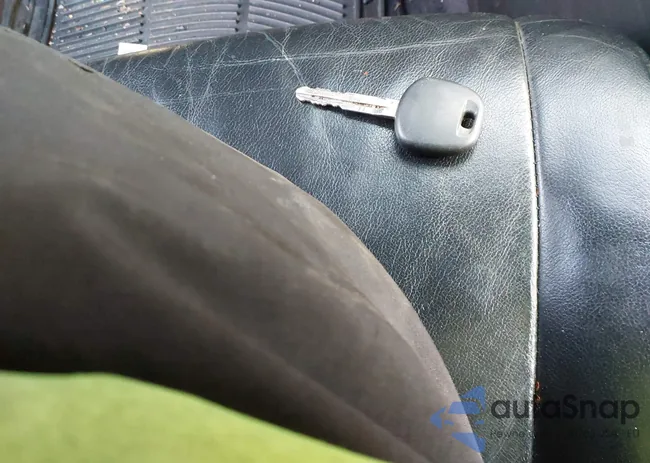 5TDBK3EH3BS052452: 44177329