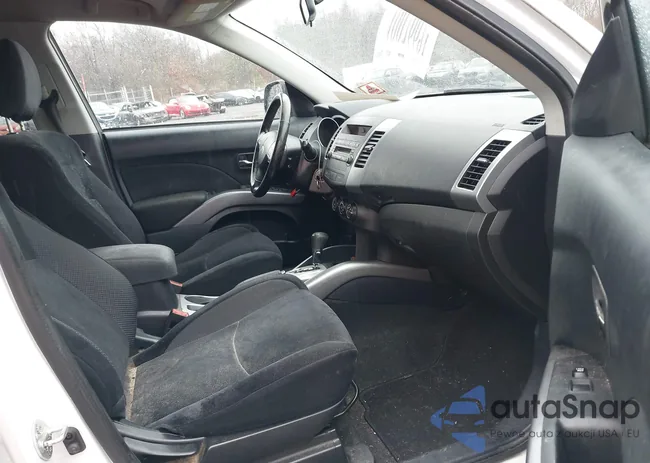 JA4AT2AW1AZ012742: 44177334